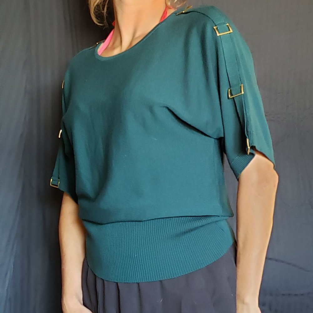 Fashion Avenue Green Sweater